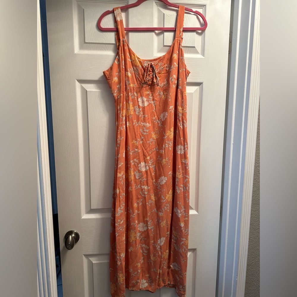 Beautiful spring/summer comfortable dress